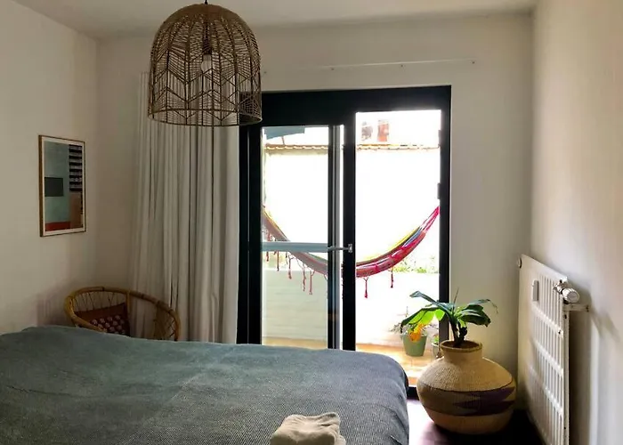 Appartement Jaren 60 Op Boogscheut De Zee *