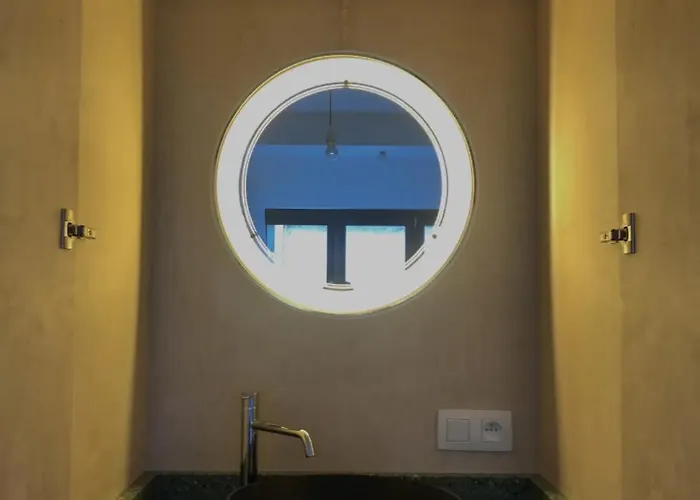 Appartement Jaren 60 Op Boogscheut De Zee